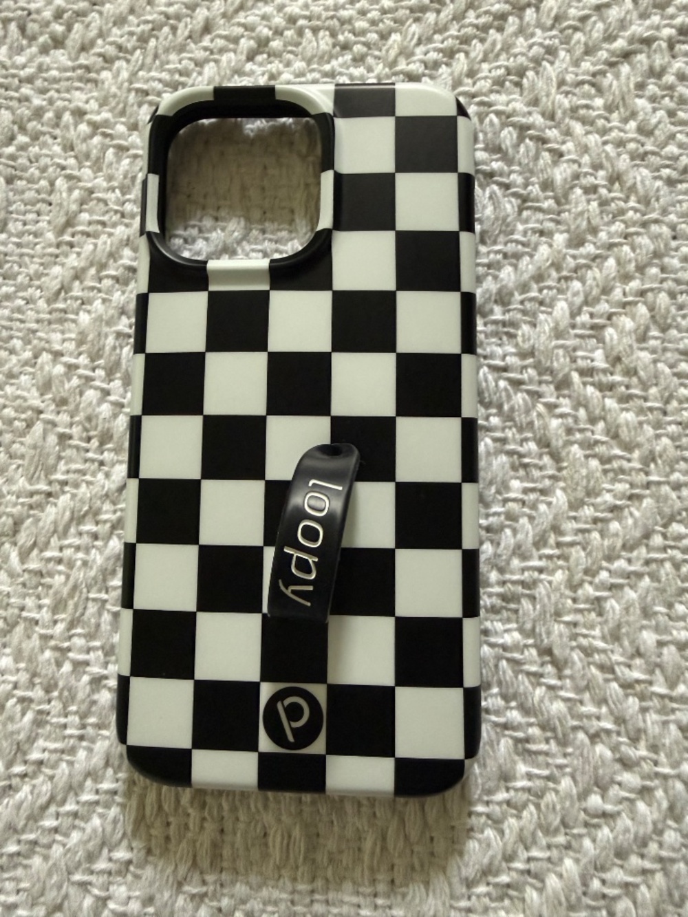 Loopy 15 Pro Max Black and White Checkered Case - Picture 4 of 5